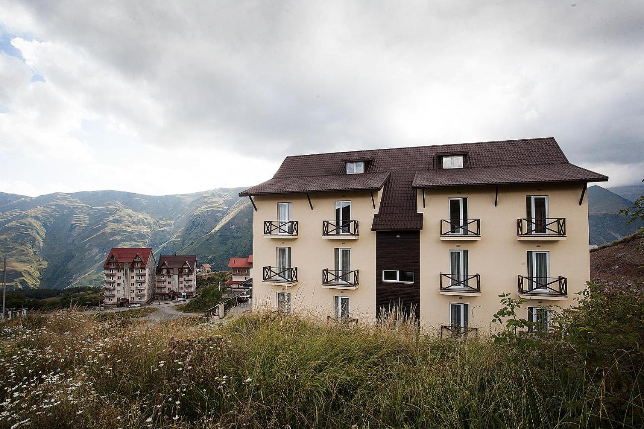 Hotel Donata Gudauri Exterior foto